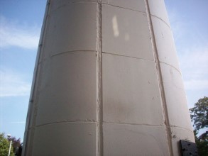 用贝尔佐纳 (Belzona) 4141(乳浆建造)复原受损混凝土,并用贝尔佐纳 (Belzona) 5151(厚浆护层)保护 用贝尔佐纳 (Belzona) 4141(乳浆建造)复原受损混凝土,并用贝尔佐纳 (Belzona) 5151(厚浆护层)保护